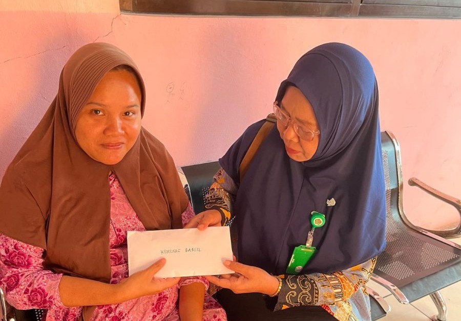 Solidaritas dan Kepedulian ASN, Kemenag Barito Selatan Ringankan Beban Keluarga Pegawai yang Sedang Sakit