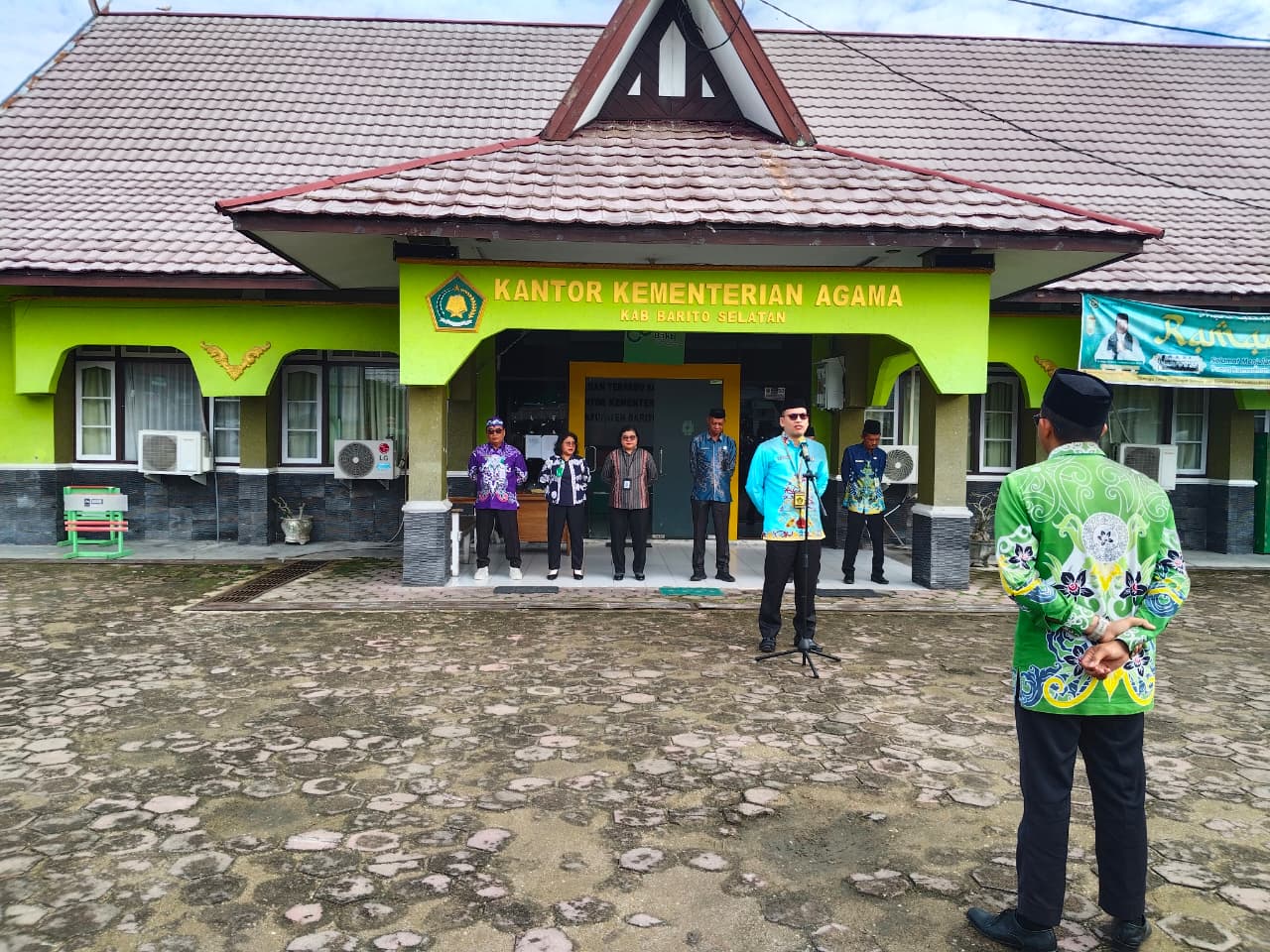 Tiga Kata Kunci dari Penyelenggara Zakat dan Wakaf: Ikhlas, Tuntas, Rapi