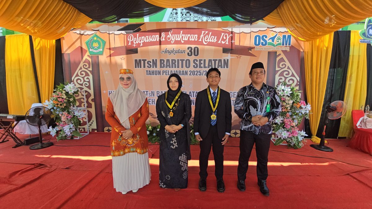 Lepas 212 Siswa MTsN Barsel, Kakankemenag Ingatkan Madrasah Hindari Pungli dan Jaga Etika Digital