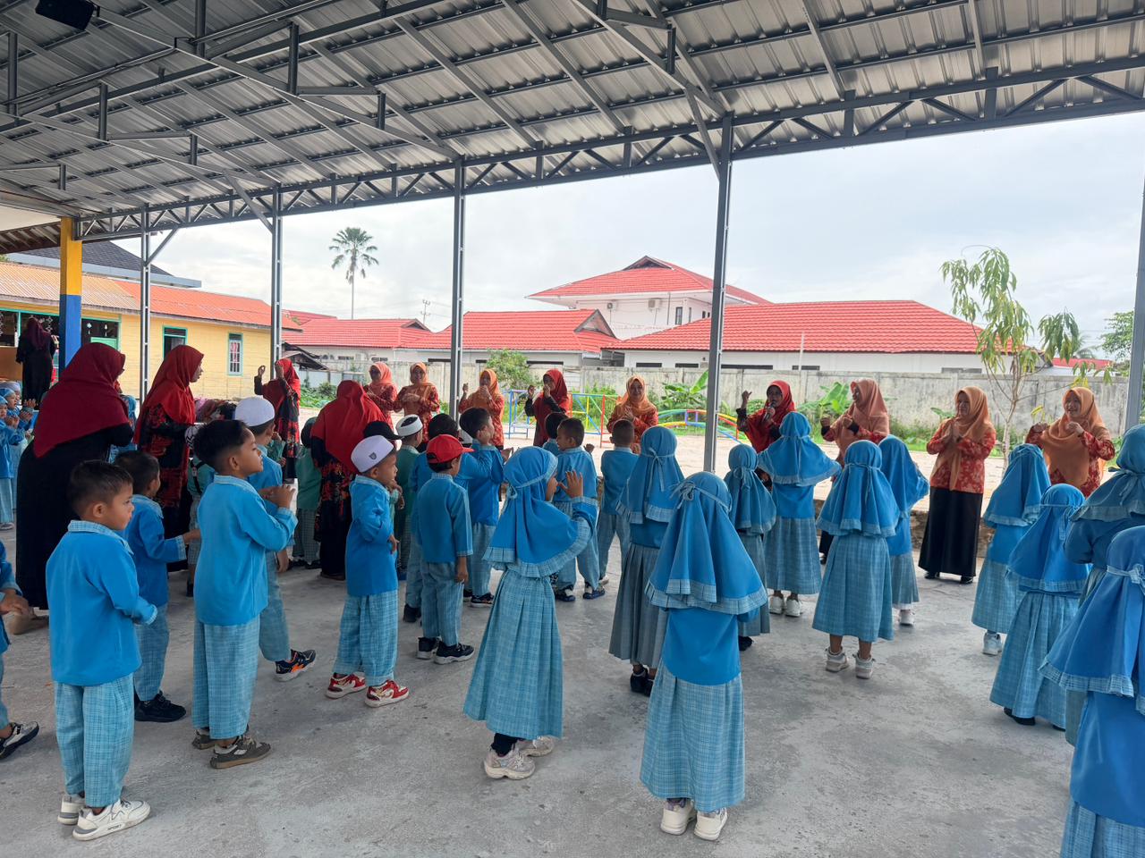 DWP Kemenag Barsel Hadirkan Program “DWP Mengajar” sebagai Unggulan Bidang Pendidikan
