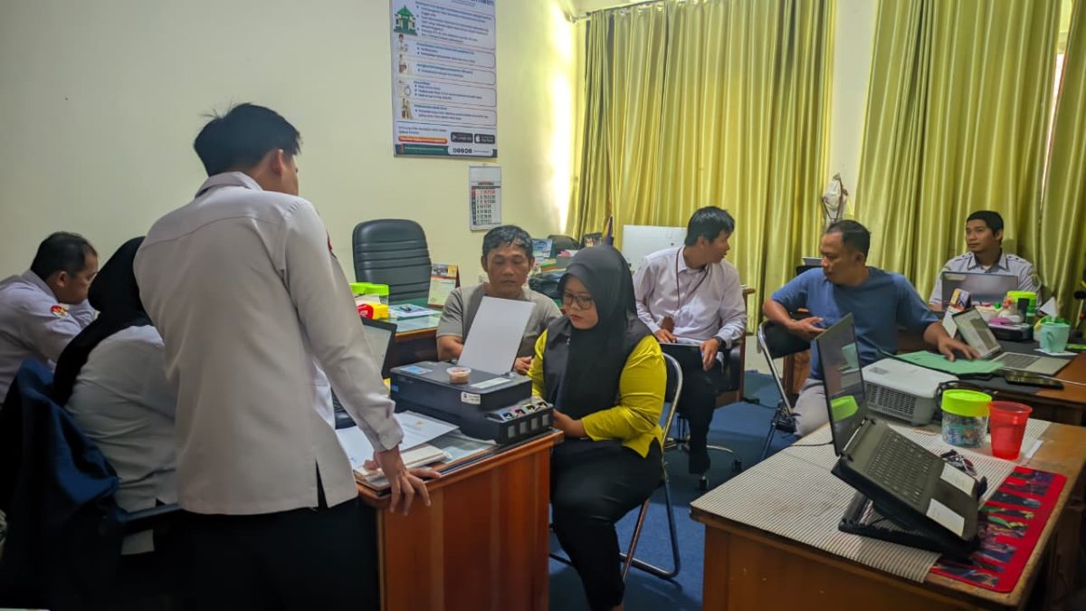 Kirim Cepat - Dampak Sukses Kampanye WHO 2026, Ratusan Pelaku Usaha Padati Kemenag Bar - Lokasi belum dicantumkan
