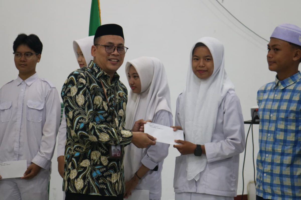 Tahun Baru Islam Jadi Pengingat Kepedulian, Kakankemenag Barsel: Muharram Harus Hadirkan Manfaat bagi Sesama