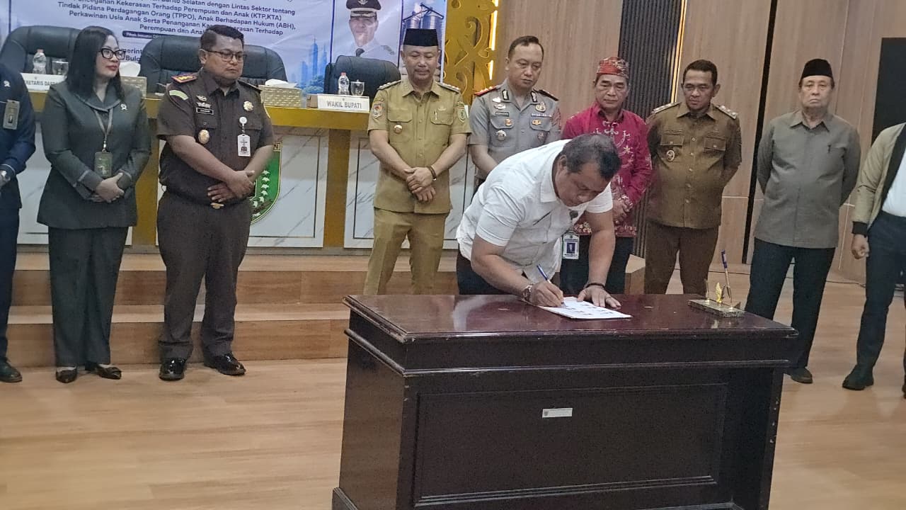 Kemenag Barsel Teken MoU Pencegahan Kekerasan Perempuan dan Anak